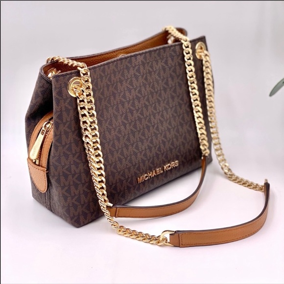 Michael Kors Chain Messenger Shoulder Bag - Picture 6 of 9